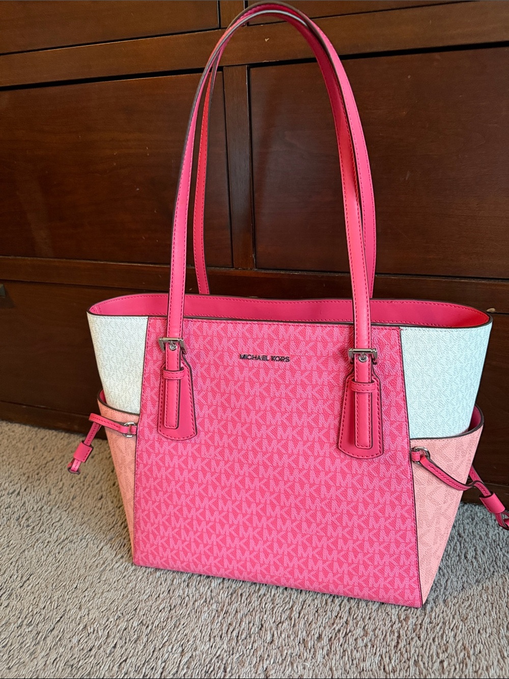 Michael Kors Pink Signature Colorblock Tote with matching Wallet - Picture 1 of 5